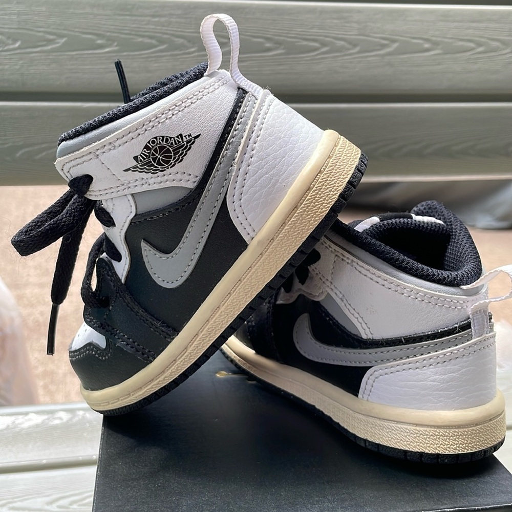 Jordan 1 MID (TD)